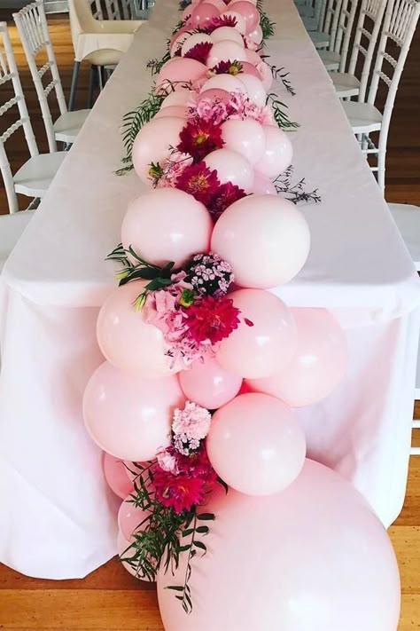 Balloons And Flowers, Wedding Balloon Decorations, Diy Balloon Decorations, Birthday Balloon Decorations, Balloon Centerpieces, Balloon Ideas, Wedding Forward, Wedding Balloons, Aisle Decor