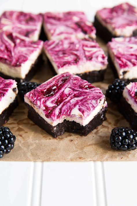 Cheesecake Brownies Recipe, Blackberry Cheesecake, Oh Sweet Basil, Broma Bakery, Blackberry Recipes, Cheesecake Toppings, Homemade Brownies, Sweet Basil, Cheesecake Brownies