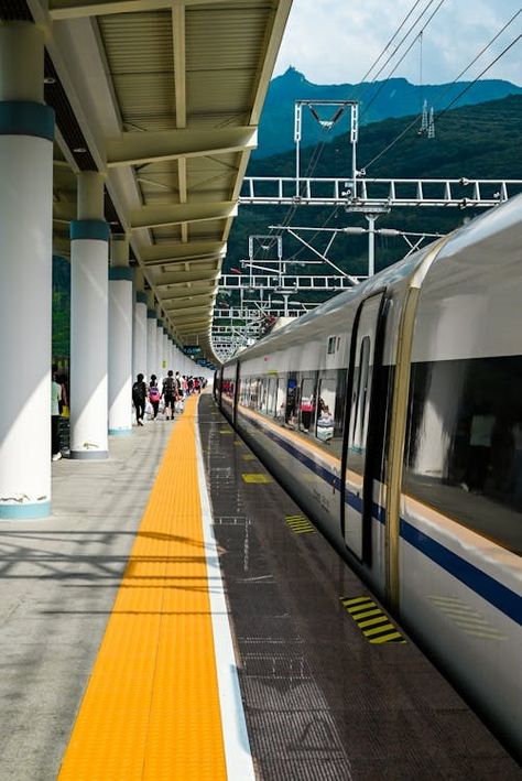 High-speed Train at Modern Railway Station · Free Stock Photo Modern Train Station, Transport Hub, Train Projects, Train Design, Train Platform, Mountain Backdrop, Object Photography, Speed Training, Train Journey