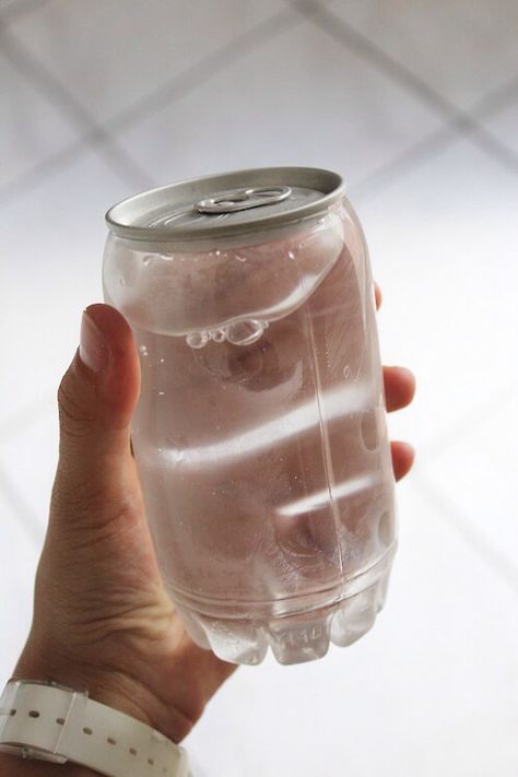 Clear soda can / water bottle ! Bottle Packaging, Bottle Design, Drinking Water, Beer Glasses, Packaging Design, Web Design, Water Bottle, Design Inspiration, Nutrition