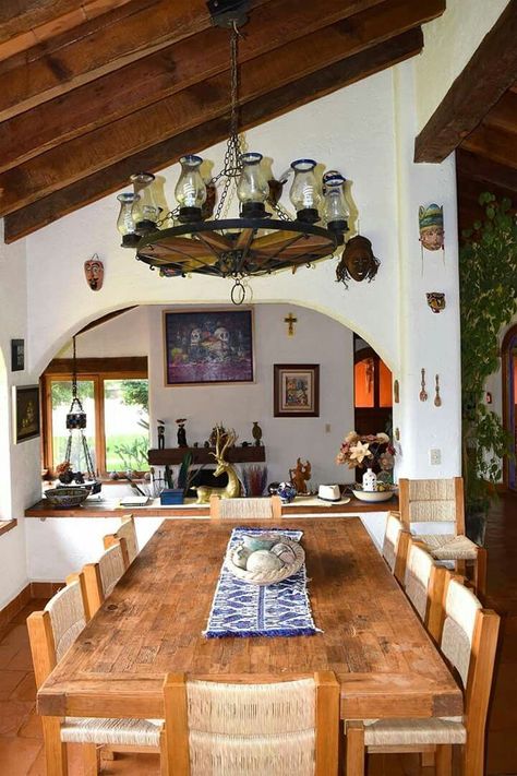 Mexican Home Design, Mexican Style Homes, Modern Mexican Home Decor, Modern Mexican Home, Spanish Style Kitchen, Spanish Home Decor, Hacienda Style Homes, Mexican Home Decor, Mexican Home