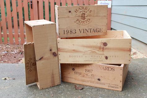 6 Ways to Repurpose an Old Wine Crate Modern Farmhouse Condo, Wine Crate Crafts, Farmhouse Condo, Wine Crate Furniture, Woodworking Christmas Gifts, Woodworking Christmas, Building Drawers, Crate Shelves Diy, Wooden Wine Crates