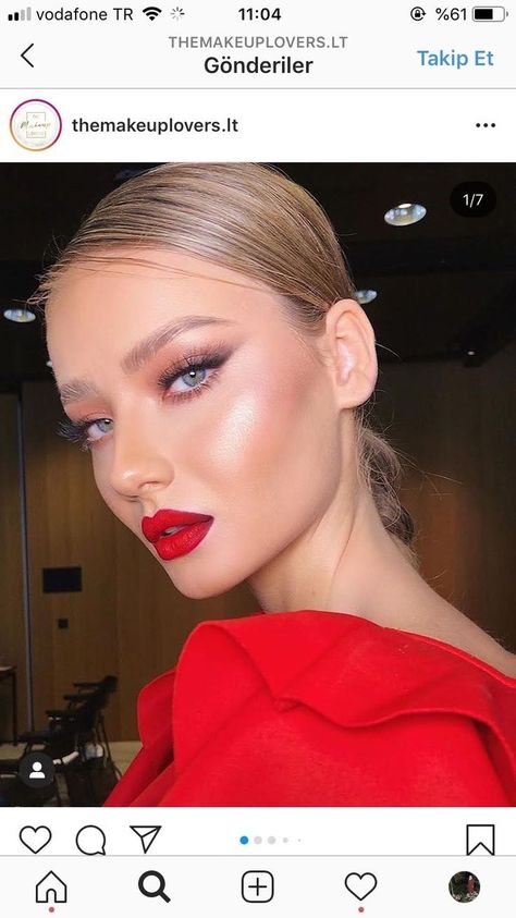 Light Makeup Red Lips, Light Makeup With Red Lips, Red Lipstick Makeup Looks, Red Lips Makeup Look, Maquillage On Fleek, Natural Prom Makeup, Wedding Guest Makeup, Light Makeup Looks, Classy Makeup