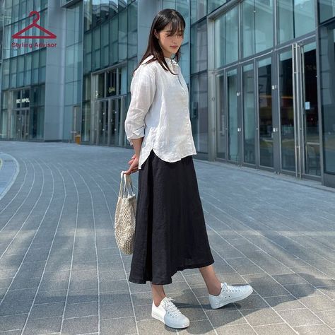 MUJI KOREA (@mujikr) • Instagram photos and videos White Skirt Outfit, White Skirt Outfits, Wests Tigers, Outfit Png, Fashionable Outfits, White Skirt, Skirt Outfit, White Skirts, Skirt Outfits