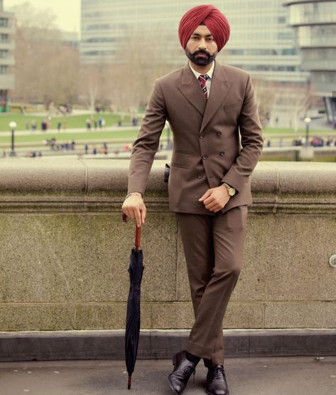 Sardar Coat Pant Men, Latest Coat Pent Men Suits, Men Coat Pent Design, Punjabi Coat Pant Men, Sardar Suits Mens Fashion, Sardar Coat Pent, Punjabi Coat Pant With Turban, Coat Pant With Turban For Men, Coat Pent Men Suits With Turban