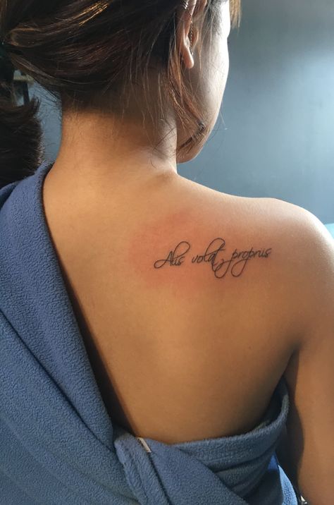 Back Shoulder Tattoos For Women Quotes, Women Shoulder Blade Tattoo, Behind Shoulder Tattoos For Women, Shoulder Blade Tattoos For Women, Word Tattoo Placements, Handwriting Tattoos, Cowgirl Tattoos, Shoulder Blade Tattoo, Writing Tattoos