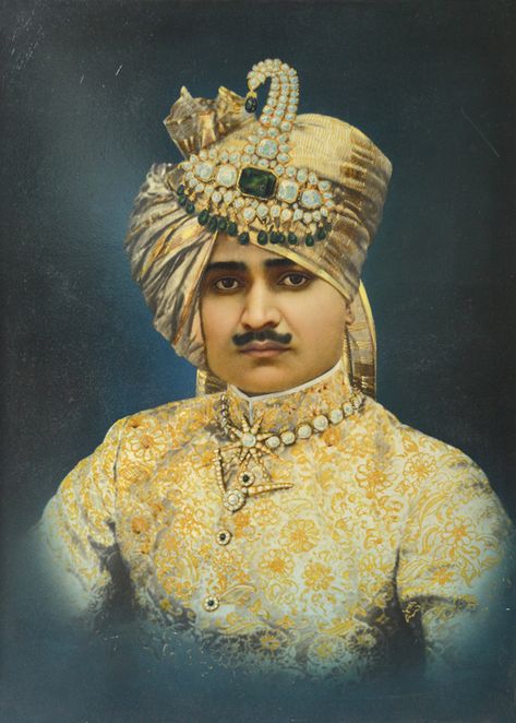 Royalty Around The World, Indian Kings, Vintage Indian Fashion, Indian King, Indian Portrait, Men Accessory, Indian Royalty, Photo Styles, King Painting