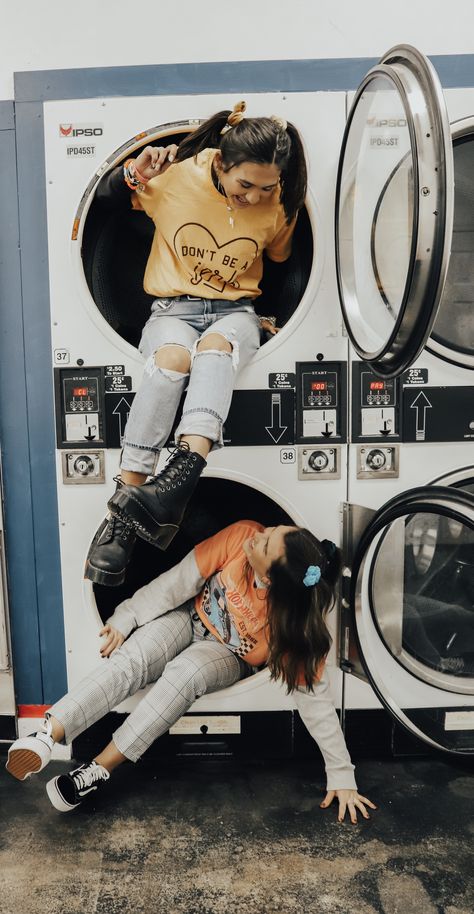 Vintage Photoshoot Ideas, Laundry Shoot, Laundry Mat, Vintage Photoshoot, Creative Photoshoot Ideas, Glam Photoshoot, Fun Photoshoot, Photoshoot Themes, Senior Photoshoot