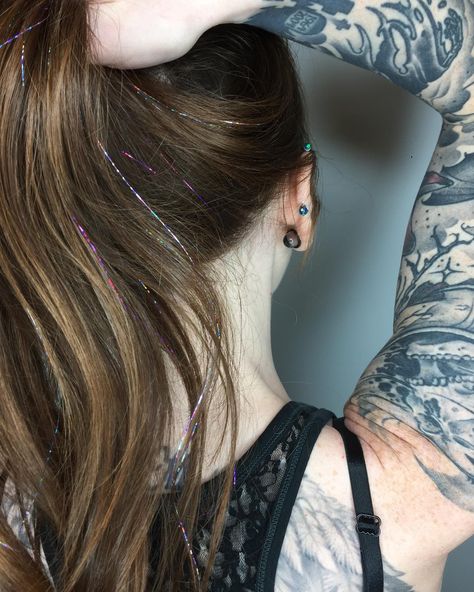 Sparkle hair? Yes please! ⁣ ⁣Add a little sparkle to your life (and hair) with some shimmery, non damaging strands of Goddess Glitter ✨ ⁣ #fifthelementhairstudio #goddessglitter #goddessglitterhair #greensalon #bendhairsalon #bendhairstylist #bendoregon #inbend #holisitichairstudio #hairart #sparklinghair Hair Styles For Bridesmaids, Hair Styles Y2k, Y2k Hair Styles, Over 50 Hair Styles, Styles For Bridesmaids, Hair Designs For Girls, Black Girls Braids, Short Hair Hair Styles, Styles For Medium Length Hair