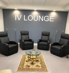 Iv Lounge Ideas, Iv Lounge Interior Design, Iv Hydration Lounge Decor, Iv Therapy Room Design, Iv Business, Iv Lounge, Aesthetic Nurse, Iv Drip, Iv Infusion