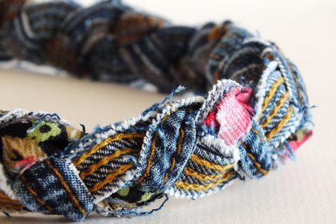 braided denim headband Braided Denim, Denim Headband, Repurposed Denim, Blue Jeans Crafts, Denim Art, Denim Projects, Denim Jewelry, Denim Ideas, Recycled Jeans