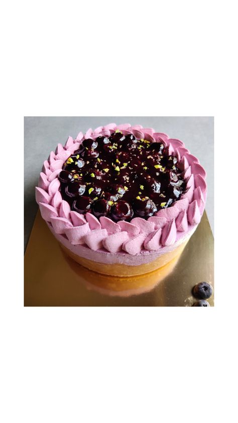 Blueberry Cheesecake Design, Blueberry Cheesecake Decoration, Cheesecake Design, Unique Cheesecake, Blueberry Mousse, Cheesecake Blueberry, Cheesecake Decoration, 1 Cake, Blueberry Cheesecake