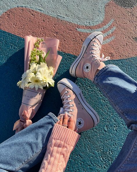 Pink Converse Aesthetic, Pastel Converse, Pink Converse Outfit, Light Pink Converse, Platform Converse Outfit, Pink High Top Converse, Colored Converse, Aesthetic Converse, Cute Converse Shoes