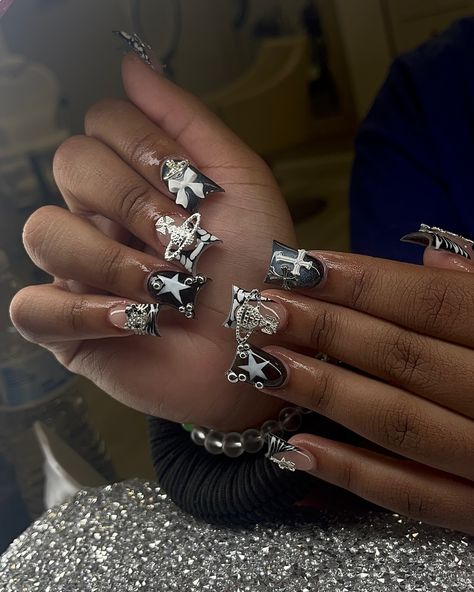 Birthday nails 🖤🔥 How fye are these 1-10?? #ducknails #nailart #nails #nailinspo #nailideas Nail Inspired Birthday, Extra Nails Designs Short, Cute All White Nails, My Nails Aesthetic, Birthday Nails Short Acrylic, Nail Ideas Birthday Art Designs, Birthday Nails With Initial, Birthday Nails Virgo Short, Short Cute Black Nails