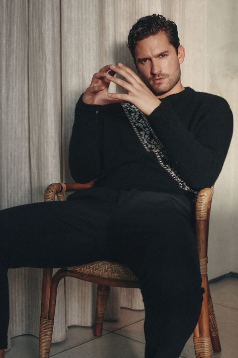 Ben Aldridge, Male Portrait Poses, Thomas Wayne, Flaunt Magazine, Tyler Blackburn, New Profile Pic, Queer As Folk, Drama School, Zachary Quinto