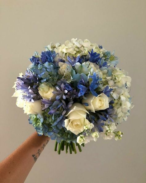 Bouquet Of Flowers Blue And White, Wedding Blue Bouquet, Flowers For Blue Dress, Prom Flowers Bouquet Royal Blue Dress, White And Blue Wedding Bouquet, Blue And White Flower Bouquet, Blue Flower Bouquet, Flowers For Bride, Prom Flowers Bouquet