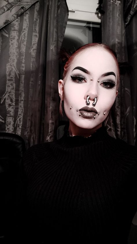 Beauty with streched septum and facial piercings Stretched Septum, Facial Pictures, Septum Rings, Strong Personality, Septum Piercing, Body Modifications, Gothic Girls, Piercings, Halloween Face Makeup