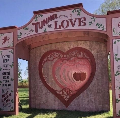 Lovecore Aesthetic, Tunnel Of Love, My Funny Valentine, Vintage Americana, Vintage Valentines, Red Aesthetic, Magical Places, Hopeless Romantic, Up Girl