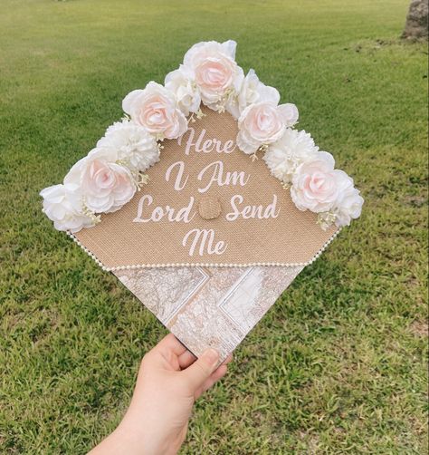 Grad Cap Scripture, Christian Nursing Graduation Cap, Graduation Cap Designs Jesus, God Grad Caps, Graduation Cap Scripture Ideas, Christian Caps Graduation, Cap Decoration Graduation Christian, Christian Graduation Party Ideas, Graduation Cap Christian