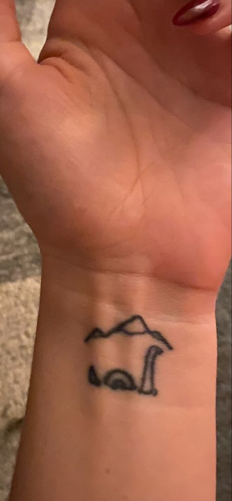 Minimalist Loch Ness Nessie Monster Tattoo #nessie #tattoo #scotland #lochness #nessietattoo Loc Ness Monster Tattoo, Nessy Tattoo, Cryptids Tattoo, Loch Ness Monster Tattoo, Nessie Tattoo, Scotland Tattoo Ideas, Inner Tattoo, Cryptid Tattoo, Scotland Tattoo