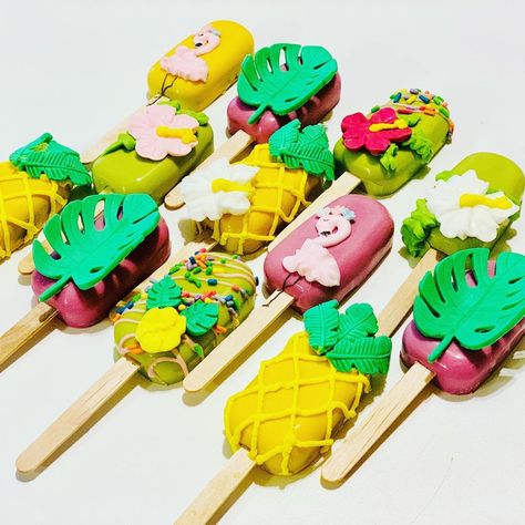 Frisco Cake Pop Shop on Instagram: “Luau themed Cakesicles, last part of summer fall is around the corner. #luau #cakesiclesofinstagram #cakesicles #summer #summervibes…” Luau Cake Pops, Luau Theme, Tropical Party, Around The Corner, Autumn Summer, Cake Pops, Summer Vibes, Sugar Cookie, Cake