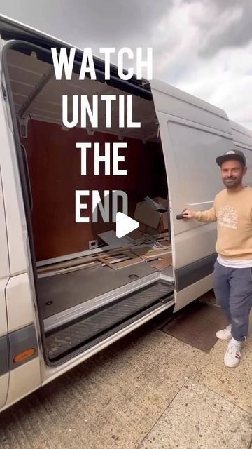 Van life| Camper Virals on Instagram: "Van build in 60 seconds + a quick tour!  🎥 by @vanpuravida   🚐 Ready to convert your van? 💡 Check out the easiest and most affordable way! Link in bio.  Follow: @campervirals   #vanbuild #vanconversion #diyvan #luxuryhomes #camper #campervan #vanlifediaries #beforeandafter #transformation #luxuryinteriors #luxurydesign #diy #tinyhouse #mercedes #vanlife #sprintervanconversion #vanlifeideas #vanlifemovement #homeonwheels #homeiswhereyouparkit #vanlifers" Campervan Interior Ideas, Camper Van Interior Ideas, Sprinter Van Conversion, Build A Camper Van, Build A Camper, Van Build, Campervan Interior, Van Interior, Van Conversion