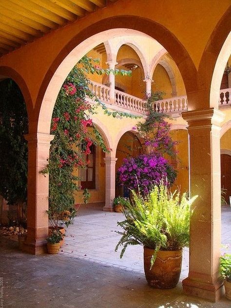 Mexican Patios, Outdoor Hallway, Mexican Style Homes, Interior Courtyard, Hacienda Homes, Spanish Hacienda, Mexican Hacienda, Hacienda Style Homes, Mexico House