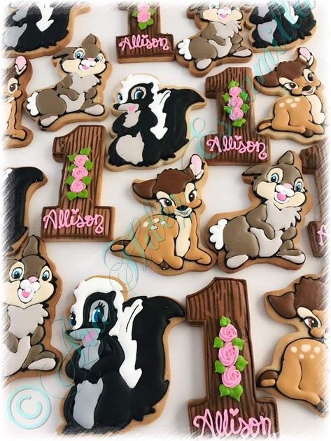 Bambi Cookies, Bambi Party, Bambi Birthday, Deer Birthday Party, Baby Party Themes, Disney Amor, Baby Shower Girl Diy, Bambi Baby, 1st Birthday Girl Decorations