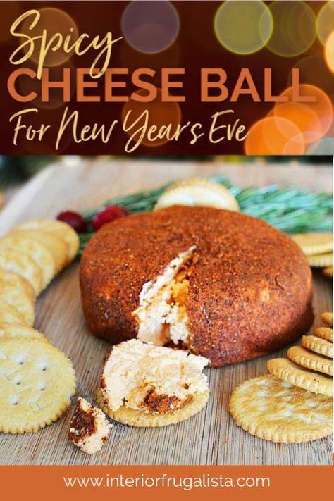 Spicy Cheese Ball Recipes, Spicy Cheese Ball, Ball Cheese, Cheese Ball Recipes Easy, Cheddar Cheese Ball, Cheese Ball Recipe, Holiday Cheese, Nut Cheese, Spicy Cheese