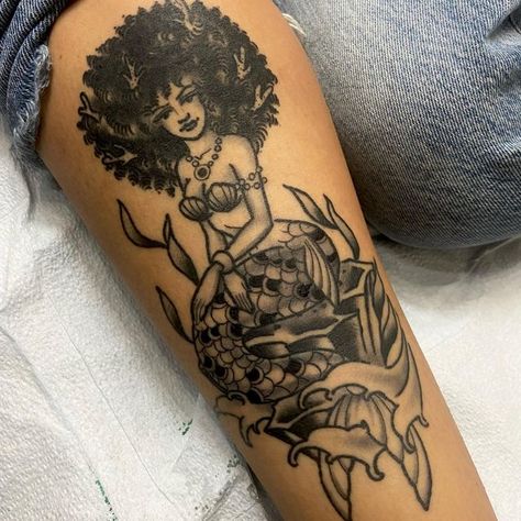 Afro Mermaid Tattoo, Mermaid Pinup Tattoo, Black Mermaid Tattoo, Mesmerizing Tattoos, Pele Tattoo, Mermaid Pinup, Toronto Tattoo, Sleeve Filler, Pin Up Mermaid