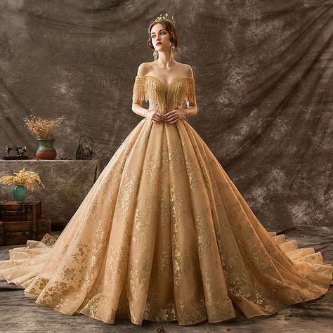 Gold Wedding Dresses, Flower Sequins, Gold Wedding Gowns, Baju Kahwin, Royal Train, Tassel Lace, Gold Wedding Dress, Royal Dresses, Ball Gowns Evening