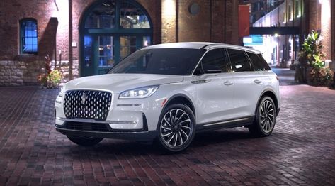 2025 Lincoln Corsair Adds New Crystal White Color: First Look Expensive Looks, Lincoln Suv, Lincoln Logo, Lincoln Corsair, Luxury Crossovers, Mustang Ecoboost, Lincoln Aviator, Transit Custom, Lincoln Cars