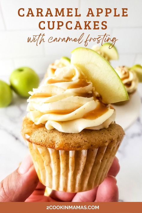 Carmel Apple Cupcakes Easy, Caramel Apple Cupcakes With Filling, Carmel Apple Cupcake, Apple Spice Cupcakes, Caramel Apple Cupcakes, Autumn Foods, Apple Pie Cupcakes, Cinnamon Cupcakes, Make Cupcakes