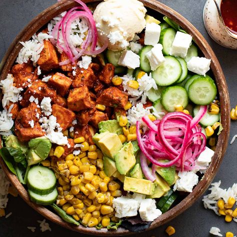 Harissa Avocado Chicken Bowl (Homemade Cava Recipe) Cava Recipe, Cava Bowl, Basmati Rice Recipes, Avocado Bowl, Harissa Chicken, Avocado Chicken, Healthy Bowls Recipes, Healthy Bowls, Chicken Bowl