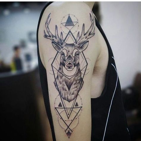 Elk Tattoo, Deer Tattoo Designs, Geometric Animal Tattoo, Stag Tattoo, Vogel Tattoo, Deer Tattoo, Cool Forearm Tattoos, Wolf Tattoo Design, Inspiration Tattoos