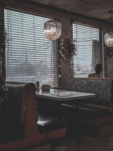 Moody cinematic diner vibes, rainy day at diner, sunday diner, diner mornings, rainy vibes, rainy aesthetic Coffee Diner Aesthetic, Old Diner Aesthetic, Rainy Vibes, Rainy Aesthetic, Diner Aesthetic, Nostalgia Childhood, Lukes Diner, Film Ideas, Moodboard Ideas