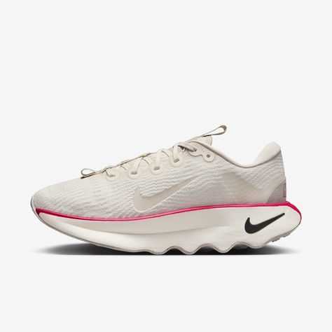 Nike Motiva, Nike Gym Shoes, Women's Walking Shoes, Nike Models, Walking Shoes Women, Gym Shoes, Nike Fashion, Women Lifestyle, Shoes Nike