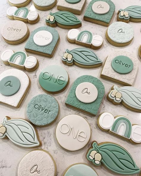 1st Birthday Biscuits, Birthday Biscuits, Bakery Sweets, Pie Bakery, First Birthday Cookies, Fondant Cookies, Cookie Inspiration, Cookie Ideas, Business Idea