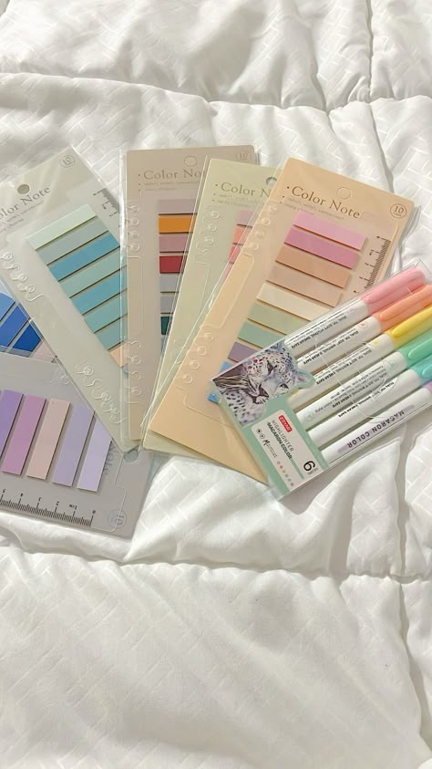 annotation supplies linked in my storefront 💕 Stationery Ideas Products, Book Annotating Supplies, Book Annotation Stationary, Aesthetic Book Annotation, Cute Book Annotation Aesthetic, Annotating Supplies, Annotate Book, Cute Annotations In Books, Annotation Kit