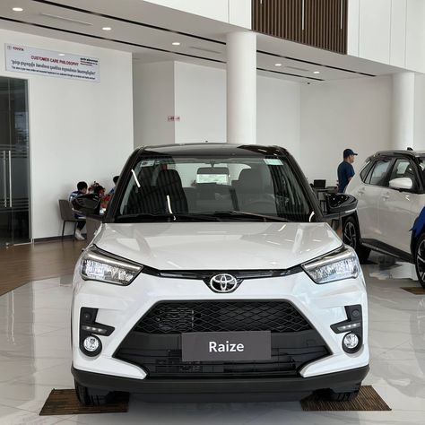 Raize Toyota, Toyota Raize, Vision Board, Toyota, Suv, Collage, Pins