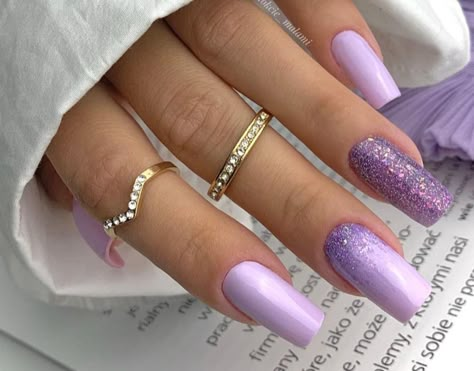 Lilla Nails, Purple Nails Glitter, Purple Nails With Glitter, Nails Violet, Ongles Gel Violet, Nexgen Nails, Purple Ombre Nails, Violet Nails, Purple Glitter Nails