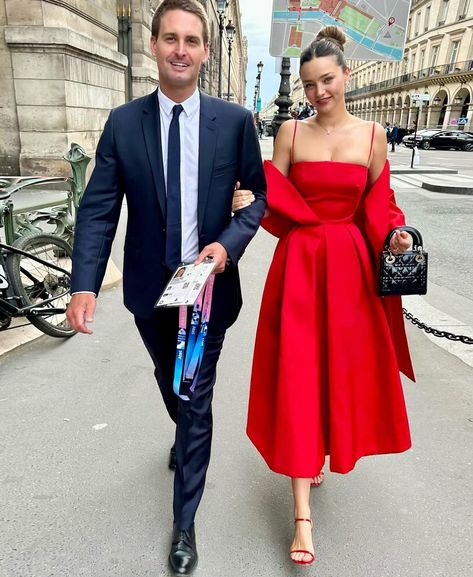 Evan Spiegel, Miranda Kerr Style, Orlando Bloom, Red Gowns, The Olympics, Victoria Secret Fashion Show, Blue Mini Dress, Miranda Kerr, Fashion Couple