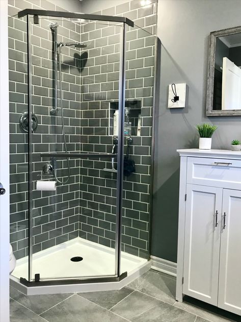 Basement Corner Shower Ideas, Triangle Corner Shower, Small Corner Walk In Shower Ideas, Standup Shower Ideas Small Bathroom, Corner Bathroom Shower Design, Tiny Corner Shower Ideas, Small Stall Shower Remodel, Small Showers Ideas Space Saving, Small Corner Stand Up Shower Ideas