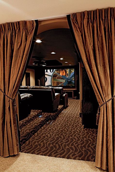 Basement Home Theater, Home Theater Room Design, Theater Room Design, Movie Room Decor, Home Cinema Room, Theater Design, Home Theater Decor, Diy Basement, Home Theater Setup