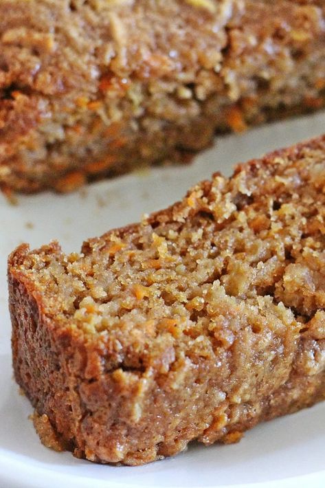 Carrot Bread Recipe Moist, Apple Carrot Bread, Banana Carrot Bread, Carrot Bread Recipe, Applesauce Bread, Bread Jam, Carrot Bread, Chocolate Chip Pudding Cookies, Apple Dessert Recipes