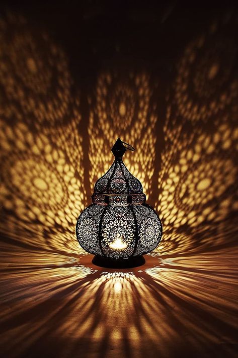 Indian Lanterns, Lantern Aesthetic, Lantern Photography, Indian Lamps, Moroccan Style Interior, Storm Lantern, Moroccan Ceiling, Turkish Mosaic Lamp, Tiffany Lamp