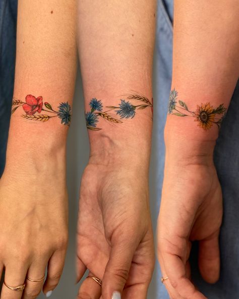 Ukrainian Tattoo, Modern Tattoos, Birthday Food, Mini Tattoos, Tattoo Idea, Tattoos And Piercings, Tattoos For Women, Tatting, Tattoo Ideas