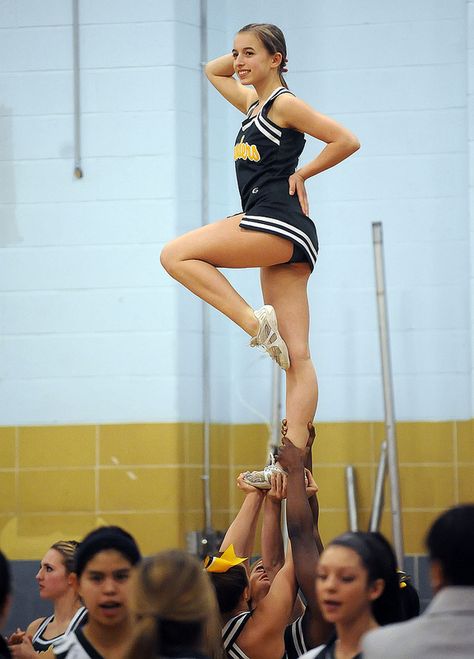 stpaulgirlshooops-BR-022714_9133 Tcu Cheerleaders, High School Cheerleading, School Cheerleading, Cheerleading Photos, Cute Cheer Pictures, Cheerleading Team, Cheerleader Girl, Cheer Outfits, Cheerleading Outfits