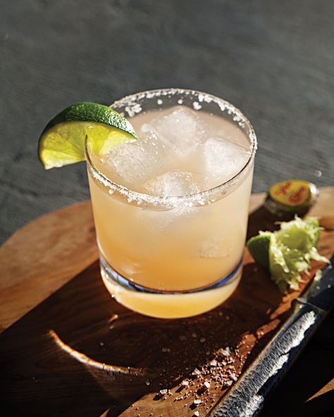 Paloma Drink, Boozy Recipes, Texas Monthly, Poblano Peppers, Tequila Drinks, Delicious Drink Recipes, Tropical Drink, Tequila Cocktails, Stuffed Poblano Peppers