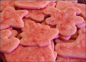 Jello Cut Out Cookies – Food Follies Jello Cookies Christmas, Jello Sugar Cookies, Jello Cookies Recipe, Jello Cookies, Jello Flavors, Strawberry Sugar Cookies, Cut Out Cookie Recipe, Dessert Board, Cherry Cookies